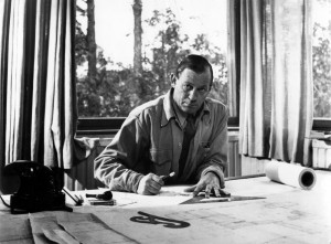 Alvar_Aalto_at_his_home_in_Riihitie_1945_photo_Kolmio